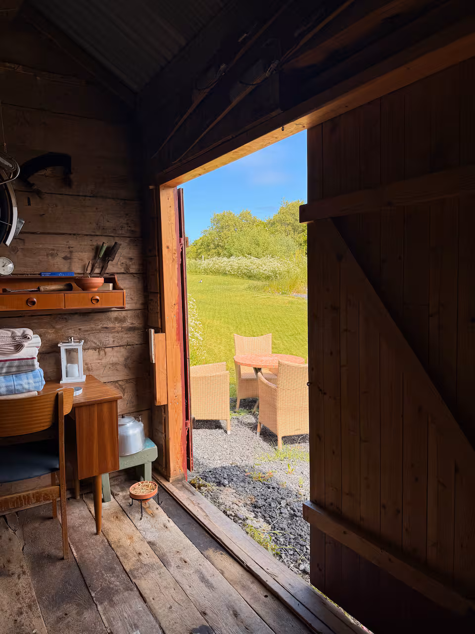 A timber cabin on the water in Lofoten